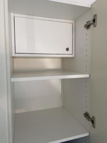 Safe deposit box